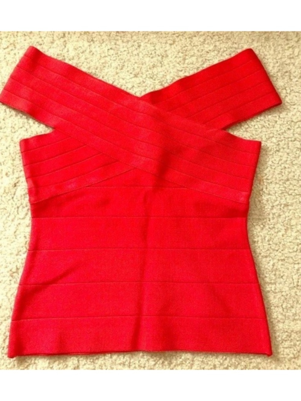 Bebe Red off Shoulder v neck bandage stretchy party dress top XS 0 2 club sexy